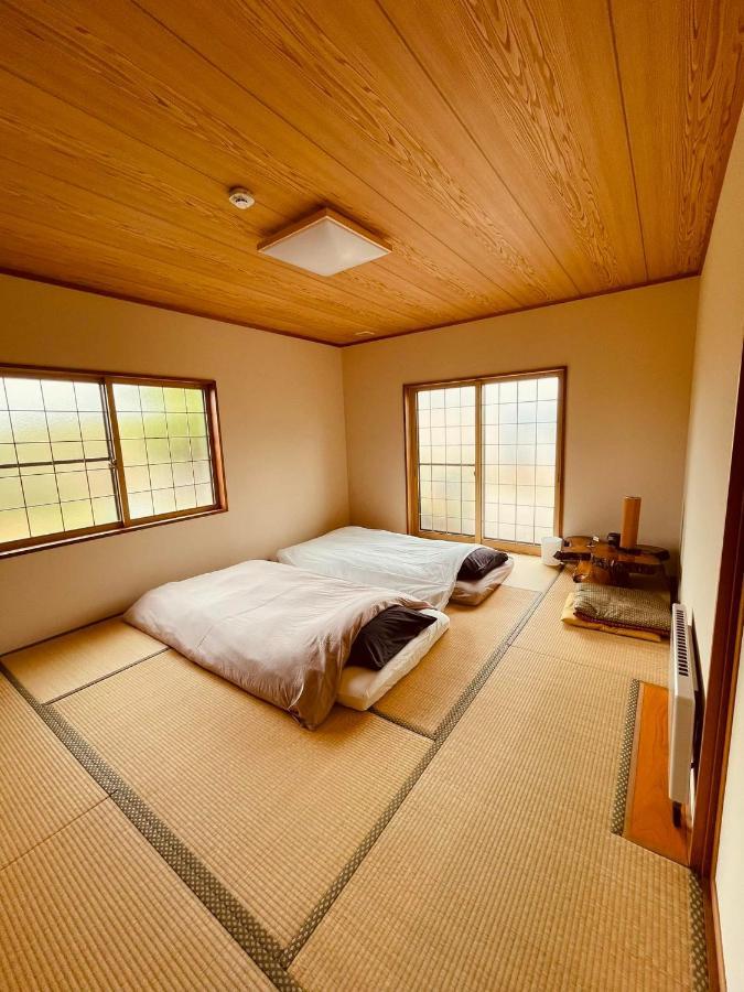 Hirosaki清水森はうす Apartamento Exterior foto